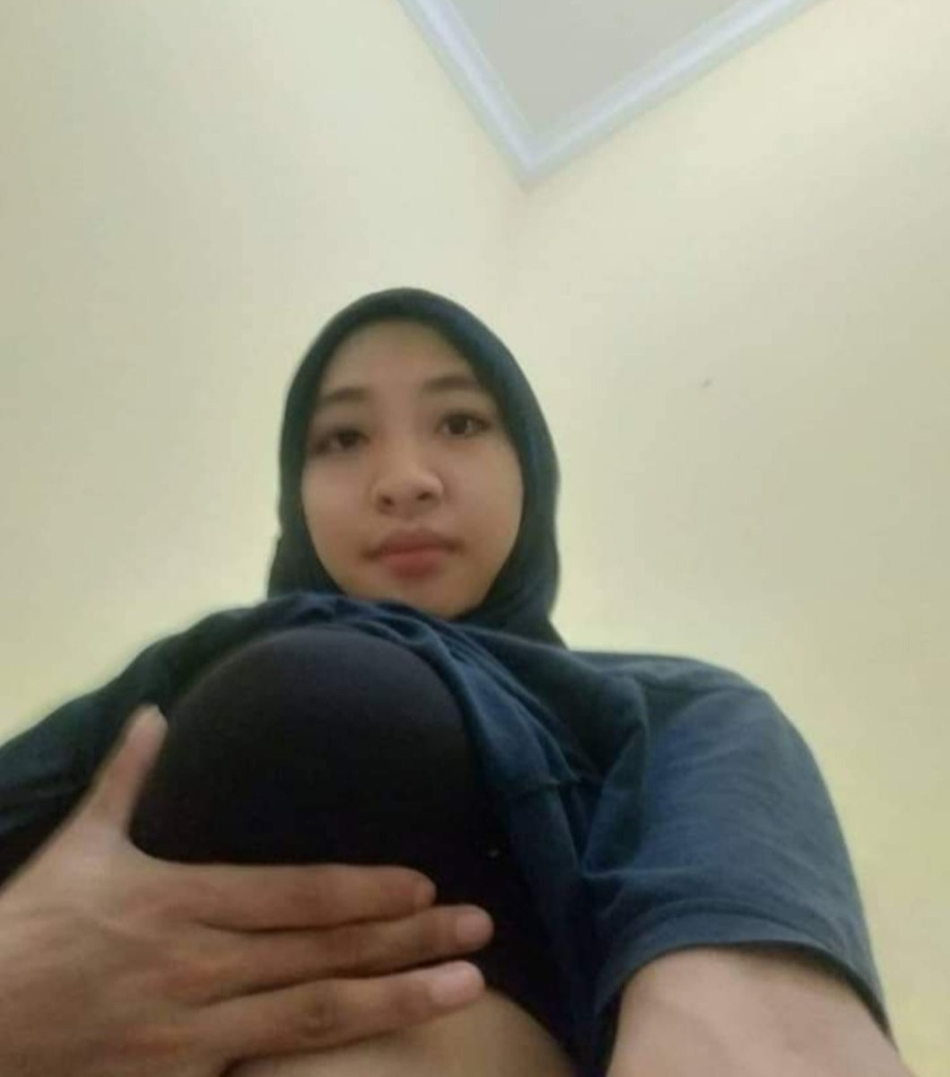 Film Viral Hijab Indo ABG Ukhti Dini Oskaria 2026 Terbaru Pasrah Membelah Durian Pink Malam Minggu Top Trending Global New Generation Indonesia Official